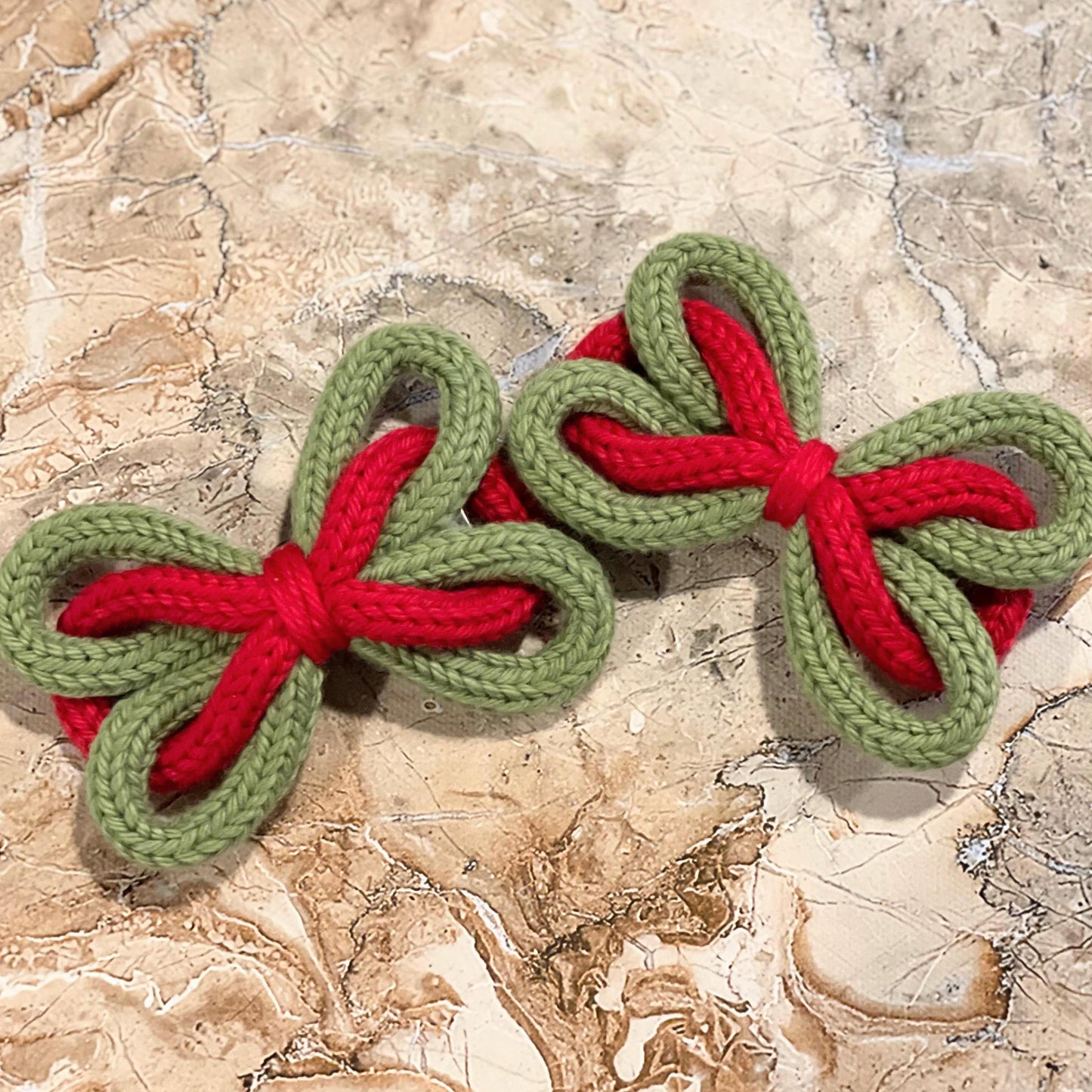 Christmas Crochet Bow Hair Clip: Knitted Cotton Pigtail Accessory